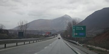 Lëvizjet pas festave të fundvitit, fluks i lartë në pikën kufitare Morinë–Vërmicë