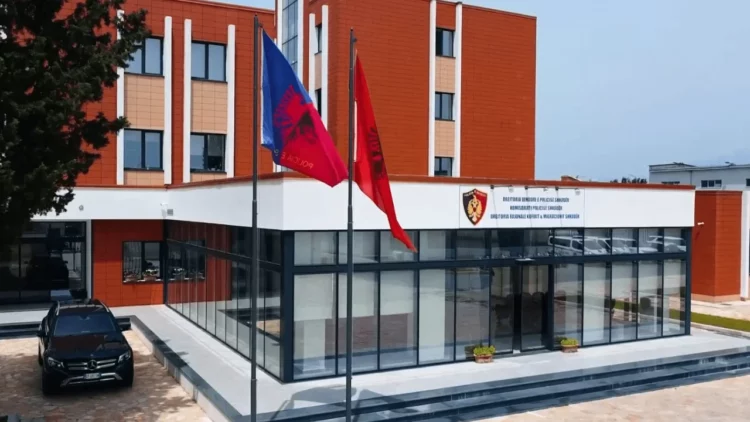 Tritol servisit në Vuan e Dejës, policia: Po punohet për kapjen e autorëve