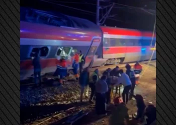 39 viktima nga përplasja e dy trenave në Spanjë