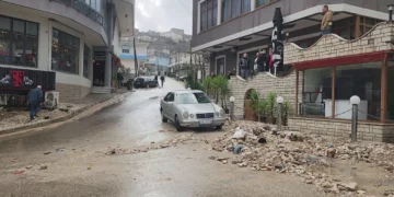 Dëmet nga përmbytjet, banesat dhe bizneset në Gjirokastër nisin regjistrimet