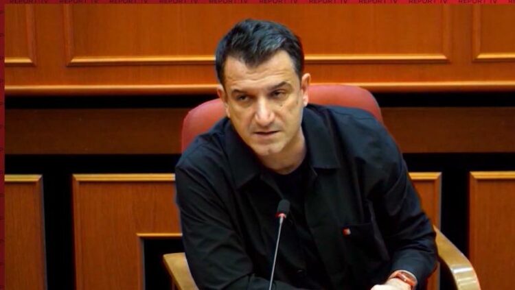Veliaj 1 vit në burg, studiot ligjore: Persekutim politik, i është mohuar procesi…