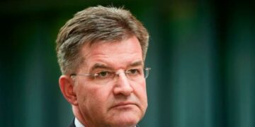 Dosja “Epstein”/ Lajçak i penduar: Kur i lexoj sot ato mesazhe, ndihem si budalla