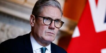 Pse stuhia Epstein është fatale për Britaninë e Madhe, por jo për Trump?