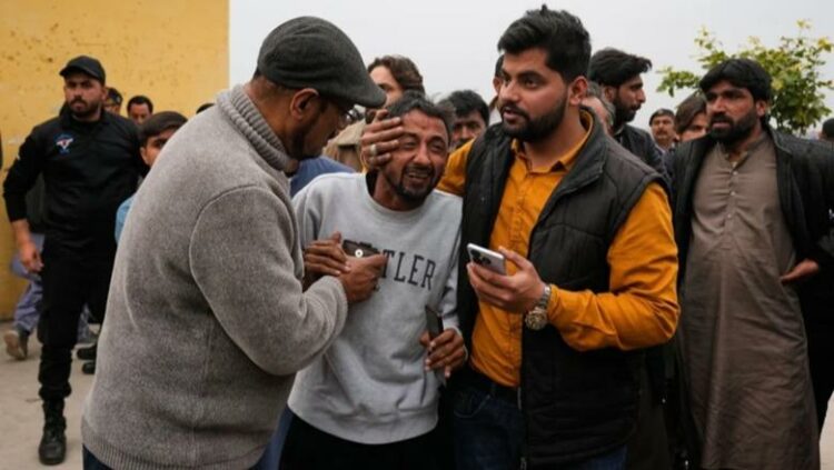 Shpërthim në një xhami në Pakistan, 31 të vdekur dhe 169 të plagosur