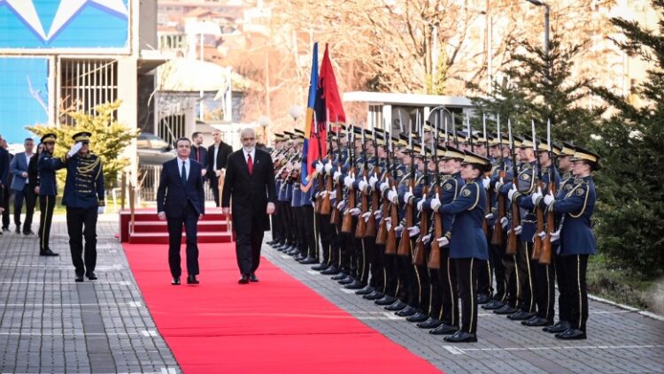 Takimi me Ramën në Prishtinë, Albin Kurti zbulon detaje: Diskutuam për…