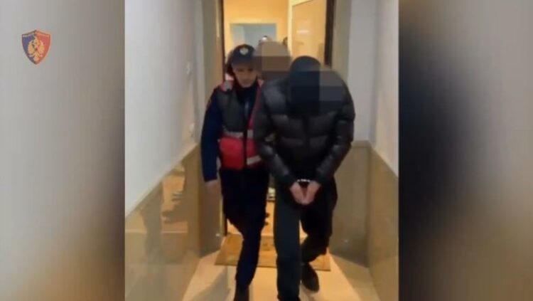 Shfrytëzonin një të huaj për prostitucion në Tiranë, arrestohen dy persona