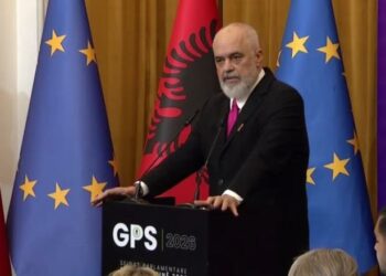 Rama: I dorëzuam drejtësisë shpatën dhe sot kërkojnë kokat tona