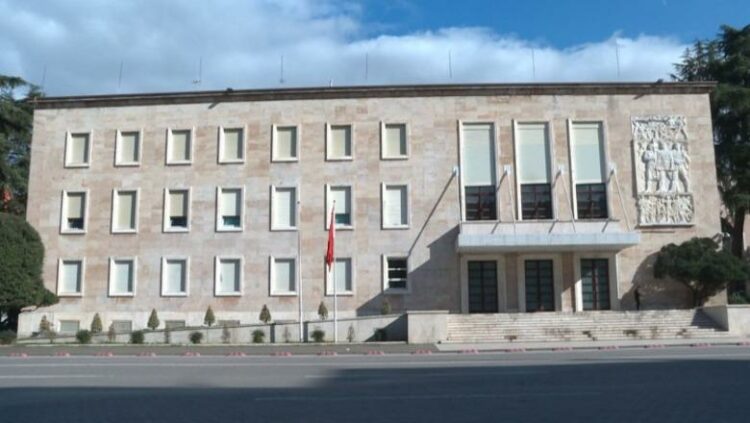 Kush janë ministrat e rinj të qeverisë Rama