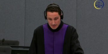 Prokurori James Pache në Gjyqin e Hagës thotë se UÇK-ja keqtrajtoi njerëz