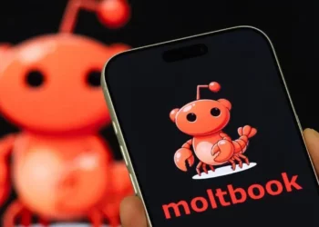 Inteligjenca artificiale krijon fe? Ekspertët: AI po merr kontrollin e gjuhës