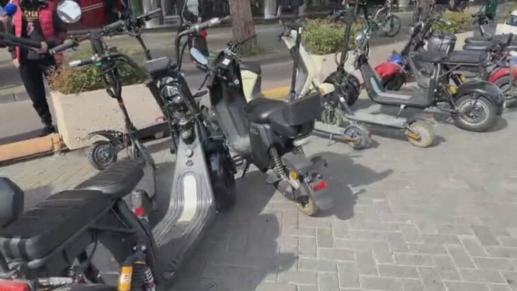 Monopatinat, Ministrja e Brendshme: Ndalimi i qarkullimit mbetet në fuqi