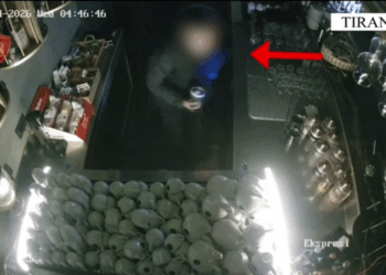 Arrestohet 14-vjeçari në Tiranë, dyshohet se kreu 150 vjedhje