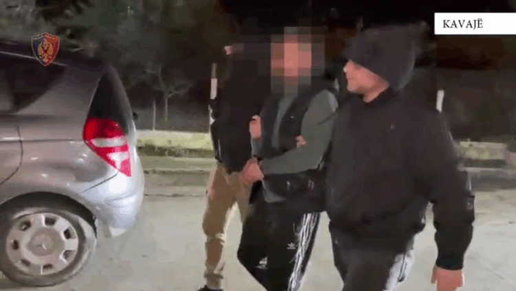 Vrasja në Kavajë pas konfliktit për parkimin e makinës, arrestohet autori