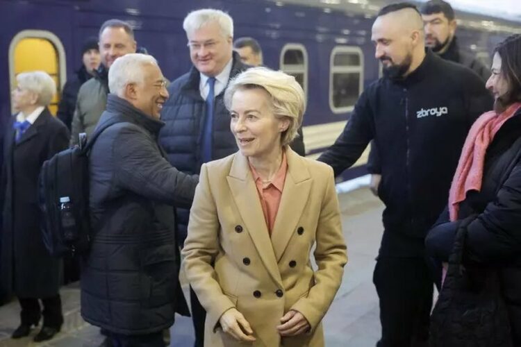 4 vite luftë, Von der Leyen: Paqja do të vendoset sipas kushteve të Ukrainës