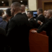 Bido merr fjalën për t’iu përgjigjur akuzave të tij, Berisha i bllokon foltoren