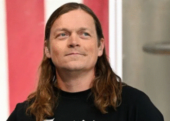 Ndërron jetë në moshën 47-vjeçare vokalisti i grupit “3 Doors Down”