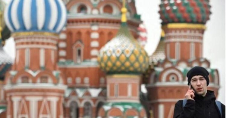 Rusia urdhëron bllokimin e aplikacionit WhatsApp
