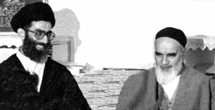 Pse zgjedhja e pasardhësit të Khameneit është e ndërlikuar?