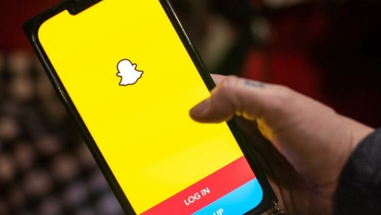 BE hap hetim ndaj Snapchat-it për shkelje të rregullave të sigurisë së fëmijëve