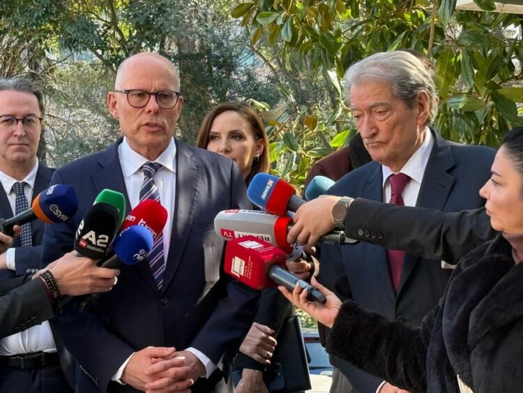 Beyer pas takimit me Berishën: Një PD e fortë është e rëndësishme për demokracinë