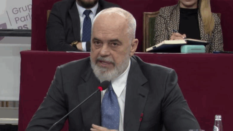“E kthyen Ballukun në kriminel me 300 vila”,  Rama: PD e çoi për jufka në Dibër