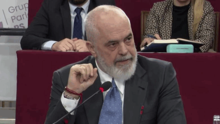 Rama: Në këtë betejë, Balluku ka në krah vetëm avokatët e saj