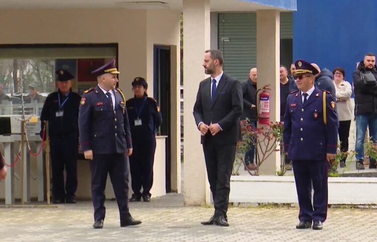 Merr detyrën zyrtarisht Drejtori i ri i Policisë së Shtetit