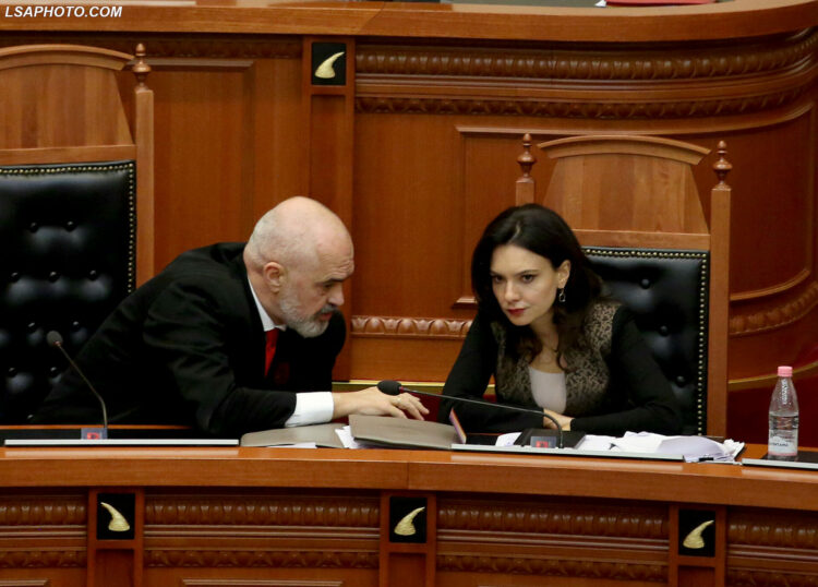 Tensione mes Ramës dhe Spiropalit, kreu i PS: Mos më provoko se do të nxjerr jashtë