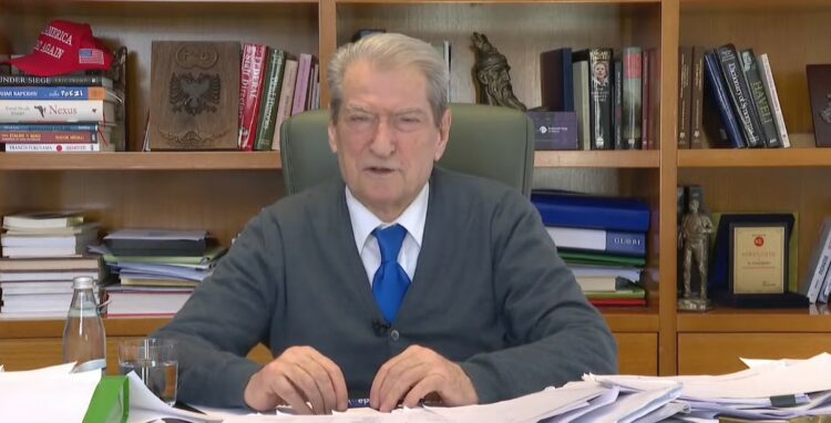 Berisha: S’ka progres në BE me Ramën, por vetëm kthim pas