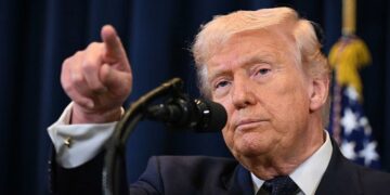 Trump-Irani: Nëse bisedimet dështojnë, ne do të përdorim armë edhe më të fuqishme