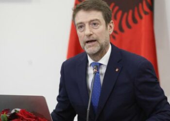 Marrëveshja e Detit me Greqinë, Hoxha: Do të shkojmë në gjykata ndërkombëtare