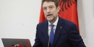 Marrëveshja e Detit me Greqinë, Hoxha: Do të shkojmë në gjykata ndërkombëtare
