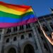 BE “rrëzon” ligjin anti-LGBTQ+ të Hungarisë: Kundër vlerave themelore të njeriut