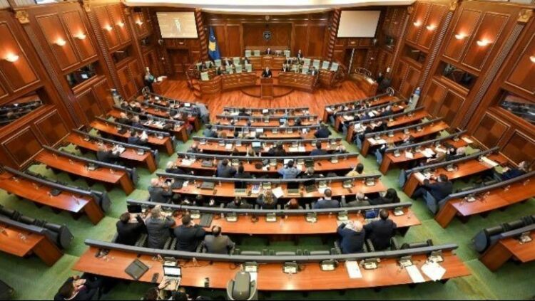 Kosovë/ Sot mundësia e fundit e Kuvendit për zgjedhjen e presidentit