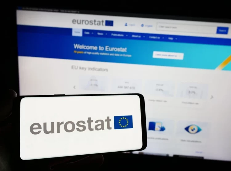 Eurostat: Deri në fund të shekullit, do të ketë 53 milionë njerëz më pak në BE