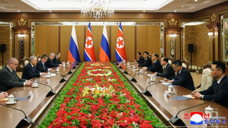 Rusia e Koreja e Veriut bien dakord për bashkëpunim ushtarak
