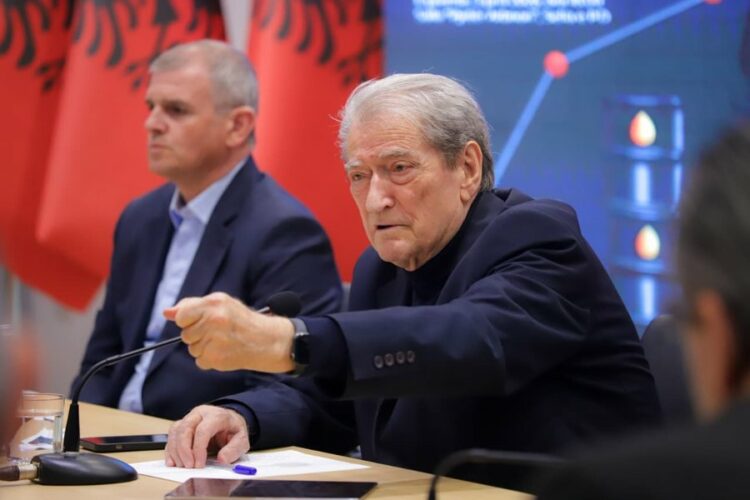 “350 mijë ton naftë kontrabandë zhduken”, Berisha: Shqiptarët paguajnë më shtrenjtë