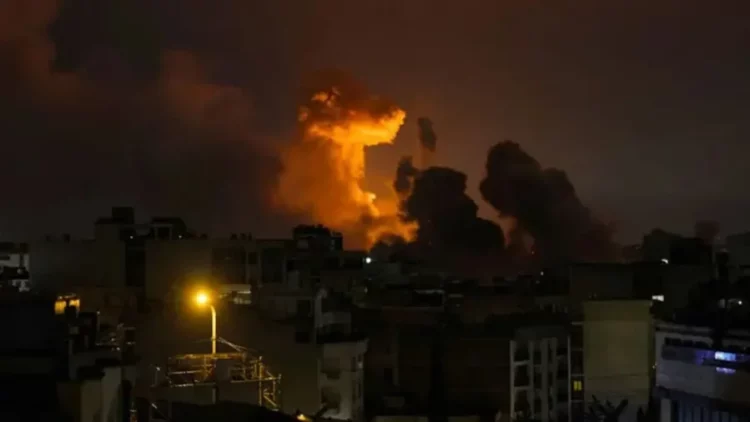 Rebelët Houthi sulmojnë Izraelin me raketa