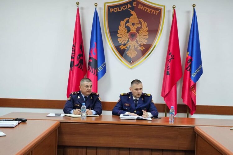 Hita-policisë në qarqe: Lironi hapësirat publike dhe godisni drogën e armët pa leje