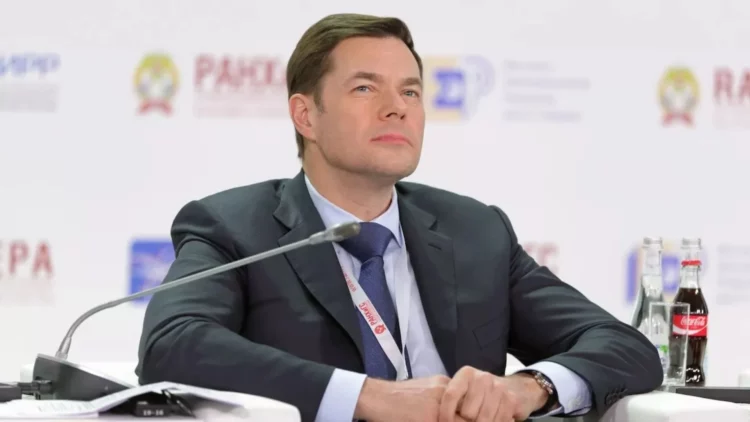 Kush është manjati rus, jahti i të cilit kaloi i pashqetësuar në Hormuz?