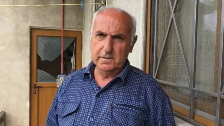 Gjeti të pajetë grabitësin në banesë,vëllai i pronarit: Ishte me kapuç dhe me doreza