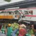 Indonezi/ Treni përplaset me taksinë, vdesin 14 persona