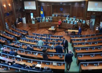 Kosova shkon në zgjedhje/ Nuk ka president të ri, dështon votimi në Parlament