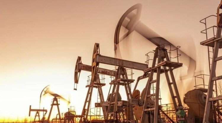 Stabilizohen tregjet e naftës, çmimi bie në 95 dollarë për fuçi