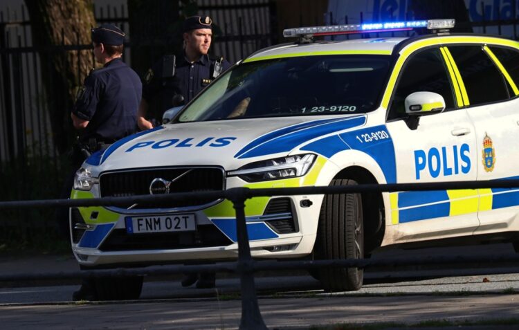 Suedia mbyll 20 shkolla pas kërcënimeve për dhunë