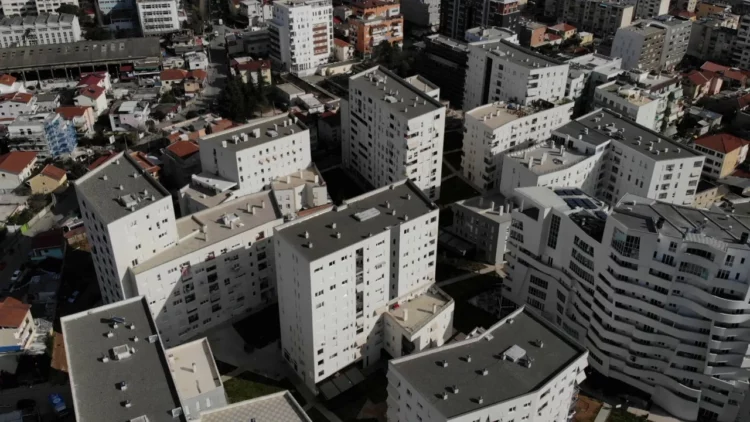 Çmimet e banesave u rritën me 28%, Banka e Shqipërisë:U nxitën nga pronat në bregdet