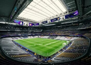 Real Madridi vendos rekordin financiar për klube