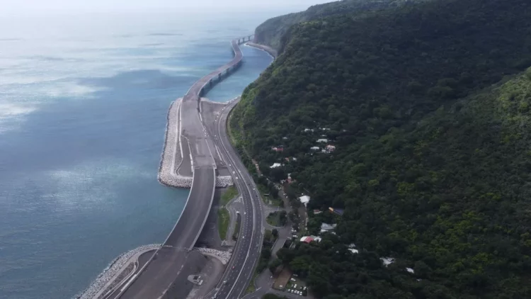 Kjo është autostrada mbi det që kushton 200 milionë euro për kilometër
