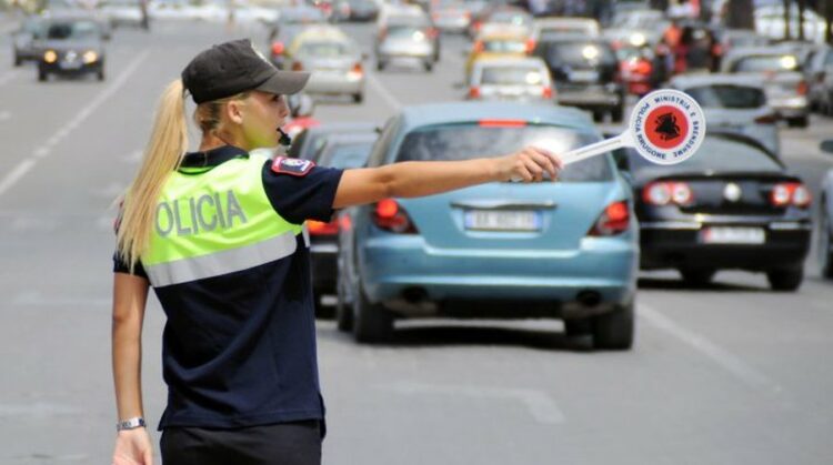 Të dehur në makinë, Policia kërkon 279 mijë pajisje për të kapur abuzuesit