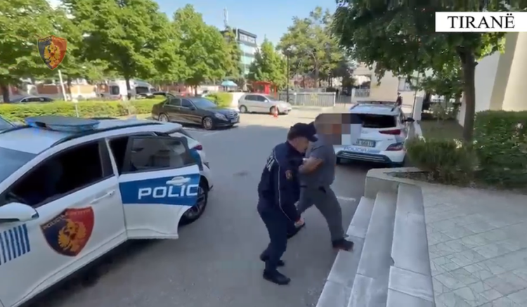 U kap me fara kanabisi, arrestohet 31-vjeçari në Tiranë